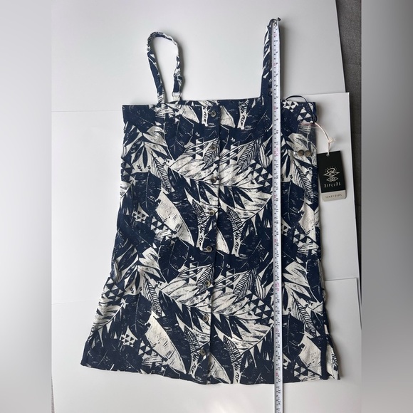 Rip Curl Women's Dress Short Length Cotton Blue White Black Patterned Dress - Picture 7 of 7